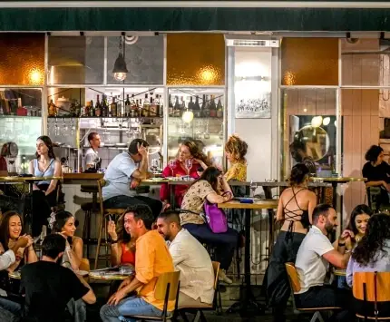 חיי הלילה בשוק תלפיות חיפה – ברים ומקומות בילוי